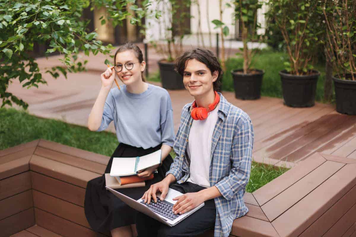 9 Ways AI is Revolutionising Education for Students With SEND